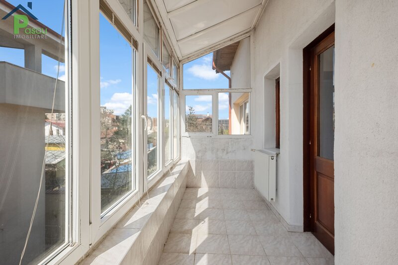 Brancoveanu, Alunisului, Vila S+P+1+M, 311 mpu, teren 200 mp, garaj