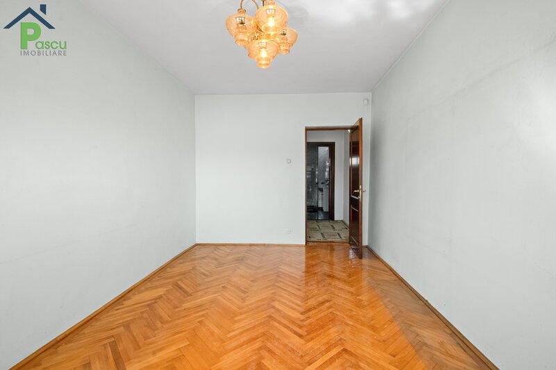 Brancoveanu, Alunisului, Vila S+P+1+M, 311 mpu, teren 200 mp, garaj